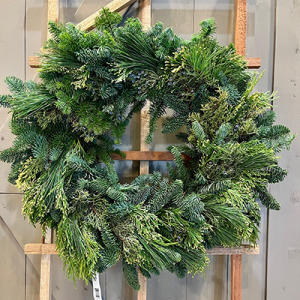 Festive Fresh Holiday Wreath (Undecorated)